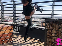 Sexy Contortion Model Stretching Outdoor - Watch4Fetish