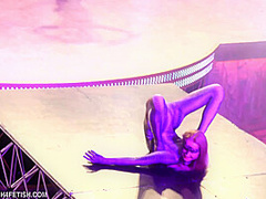 Show In The Disco - Watch4Fetish