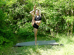 Ballerina In The Forest - Watch4Fetish