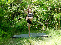 Ballerina In The Forest - Watch4Fetish