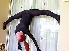 Flexible Girls In Full Body Zentai - Watch4Fetish