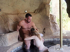 Horny StepDaughter Begs StepDad To Make Her Cum - SpyFam