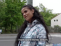 Babe4cash accepts POV outdoor public fuck after casting