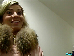 Vicky Love - Cheating Wife Fucks For Cash