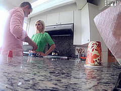 Stepsis Fucked In Kitchen On Thanksgiving - SpyFam