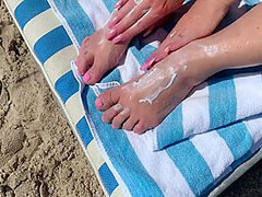 Blonde Babe Fucking On Public Beach With Kelley Cabbana