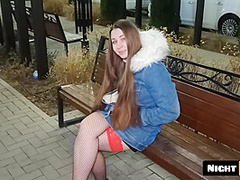 Podcepil Na Ulice Seksualnuu Devochku A Posle Dal Ei V Rot V Podezde