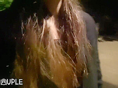 Cute Girl Gives Blowjob In The Middle Of The Park ( Blindfolded And Extremely Risky )