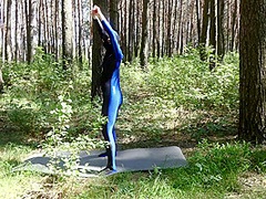 Contortion Outdoors - Watch4Fetish