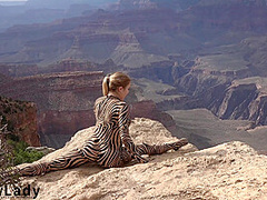 Contortion Performance On Grand Canyon - Watch4Fetish