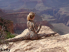 Contortion Performance On Grand Canyon - Watch4Fetish