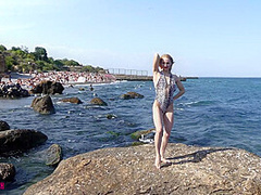 Flexible Beauty On The Beach - Watch4Fetish