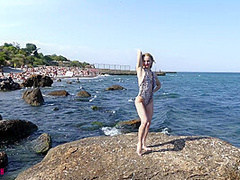 Flexible Beauty On The Beach - Watch4Fetish