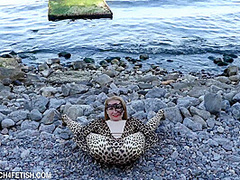 Beach Feeling In Zentai - Watch4Fetish