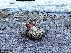 Beach Feeling In Zentai - Watch4Fetish