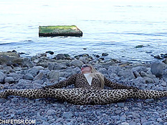 Beach Feeling In Zentai - Watch4Fetish