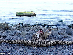 Beach Feeling In Zentai - Watch4Fetish