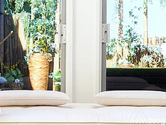 Oc Beach Girl Shows Her Nasty Side In