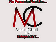 Couple Was Caught Having Sex On The Tourist Beach