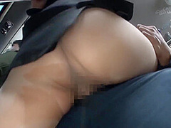 668 Slut ● Beautiful Legs Woman Who Is Fingered I