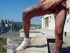 Hot Babe Squirts On Abandoned Island While Escaping War
