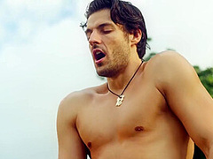 Asian Amateur Girlfriend Gives