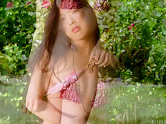 Elle Lee - Asian Beauty Queen Poolside Romp