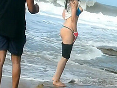 Farhana R Real Life Desi Couple Fucking At Beach