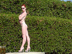 Horny Man Paints Me Into Silver Statue - Watch4Fetish