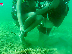 I fuck his *** Under the Water