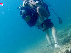 I fuck his *** Under the Water