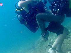 I fuck his *** Under the Water