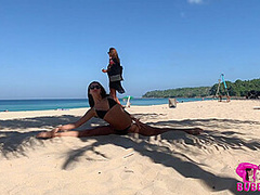 Beautiful Girl With Nice Ass Stretching - Watch4Fetish