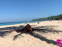 Beautiful Girl With Nice Ass Stretching - Watch4Fetish