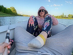 Fast Handjob In The Boat