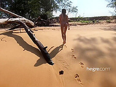 Jessa Life Is A Nude Beach 2