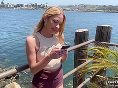 Romeo Mancini And Khloe Kapri - Cumming Up In