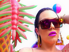 Miami Beach Slut Fucks Bbc On Beach 9 Min With Mandi May