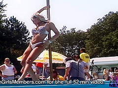 Behind The Ropes And Close Up At Nudes A Poppin