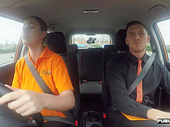 Mediumboobs slut fucked in the car by driving tutor