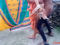 Indian Village Bhabhi Xxx Videos With Farmer In Village House