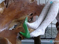 Blonde Teen Foot Tease In Stockings