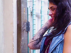 Jully Delarge And Dread Hot - Em Sua Primeira Cena Lesbica Com 11 Min