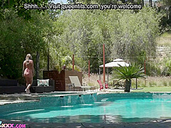 Stepmom Lolly Did Not See This Cumming With Lolly Dames
