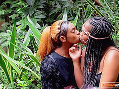 Ebony Party Queens Outdoor Lesbian Makeout In African M