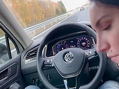 Risky Blowjob And Sex In The Car