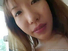 Hot Babe flashing her tits in Public and Fingering her pussy