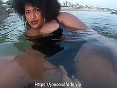 Bbw Chupando Pica Na Praia ( Andy Martinez67 ) 11 Min With Joao O Safado