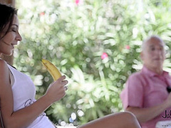 Valencia Trip Behind The Scene Www Julie Sk