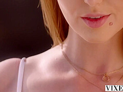 Stunning Sia Has Lustful Encounter While Stranded 12 Min
